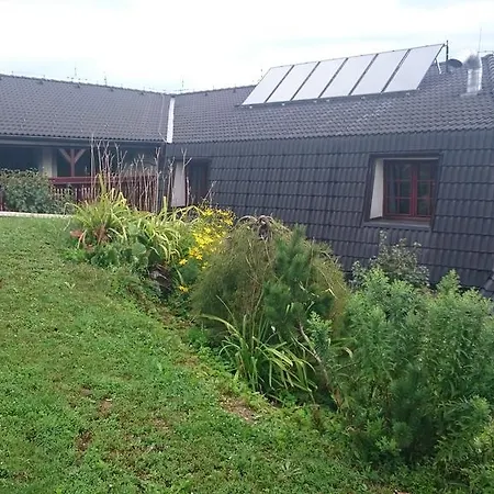 Na Mlyne Casa de hóspedes *